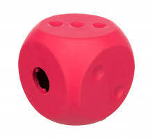 Trixie - Trixie Snack Cube - jutalomfalat adagoló (natúr gumiból) kutyák részére (7x7x7cm)